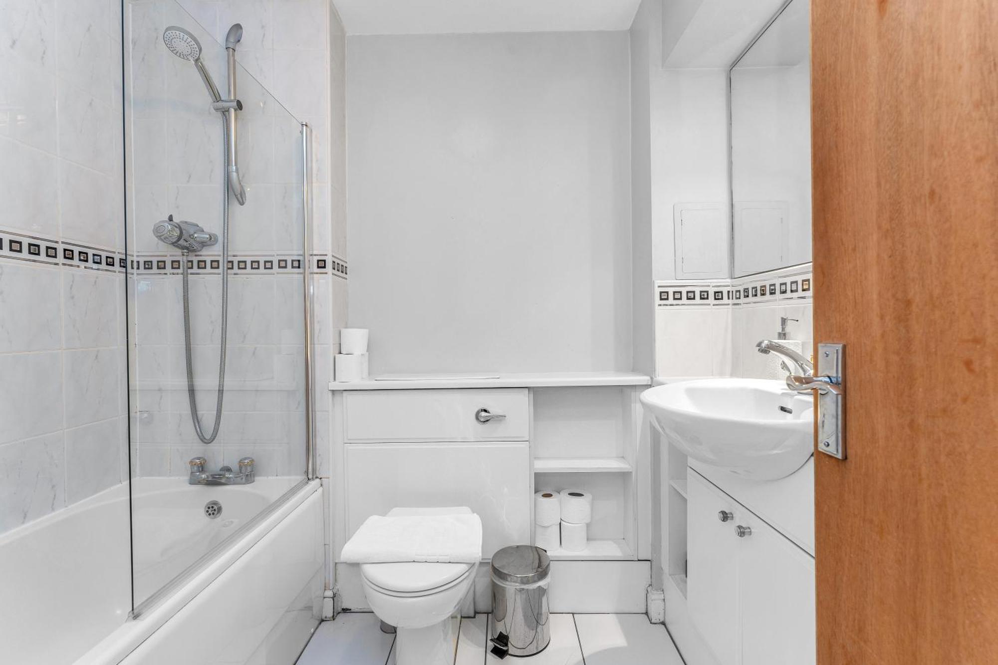 Comfy Place Off Royal Mile, With Parking Edinburgh