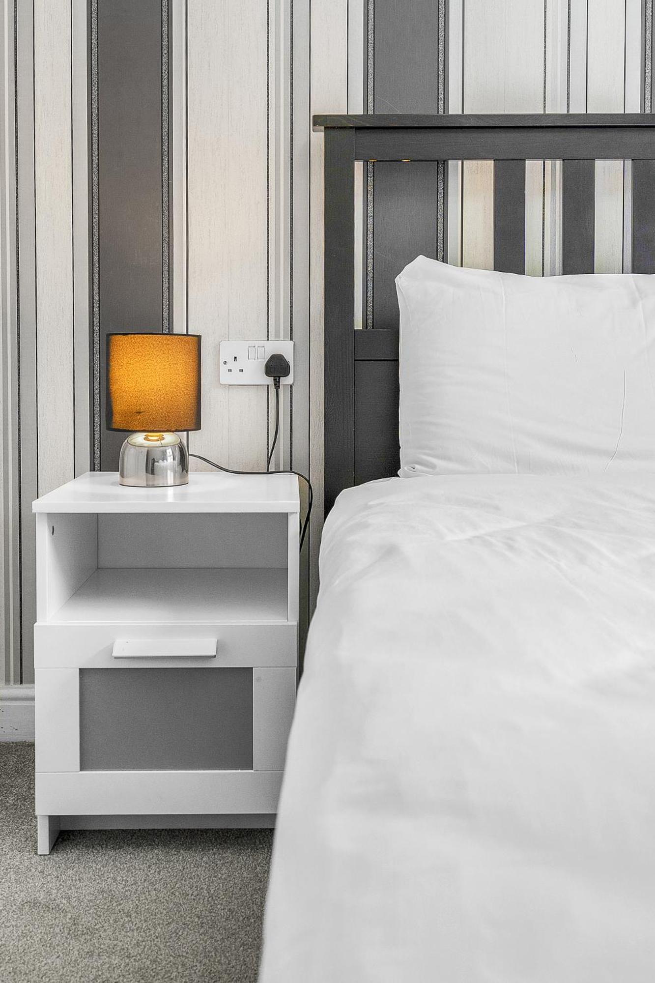 Comfy Place Off Royal Mile, With Parking Edinburgh